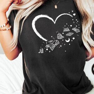 Heart Of Books T-Shirt | Bookworm Reading Graphic Tee